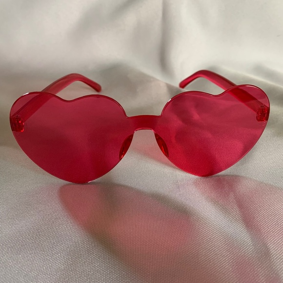 None Accessories - NWOT. Fun and Flirty Adult Heart Shaped Rimless Sunglasses!
